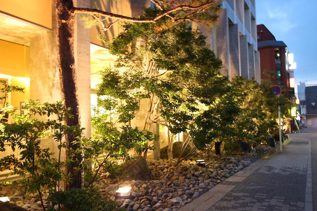 Uozu Manten Hotel Ekimae Екстер'єр фото
