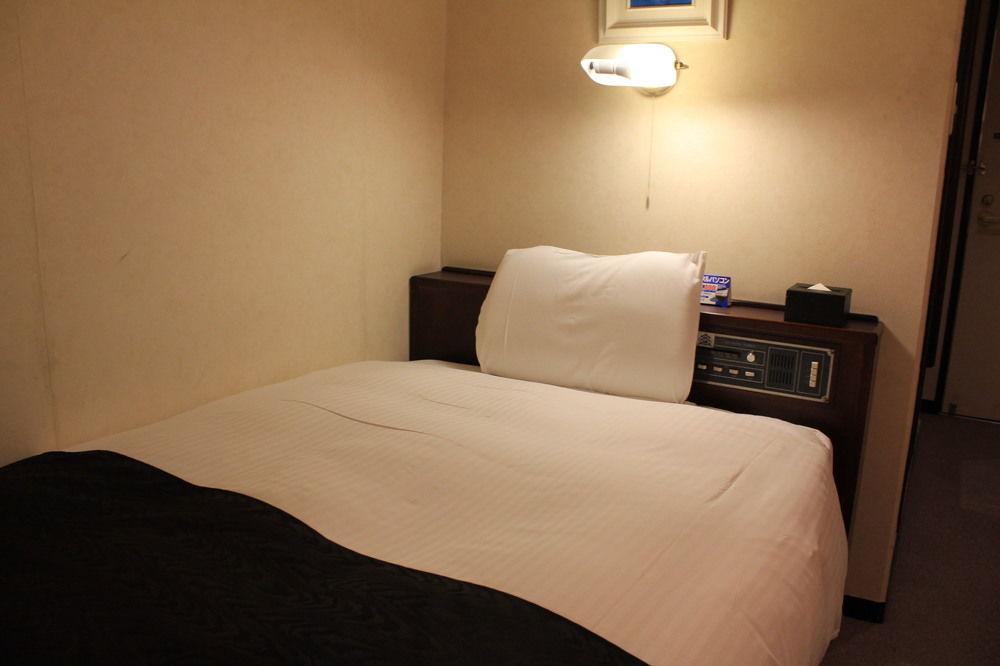 Uozu Manten Hotel Ekimae Екстер'єр фото