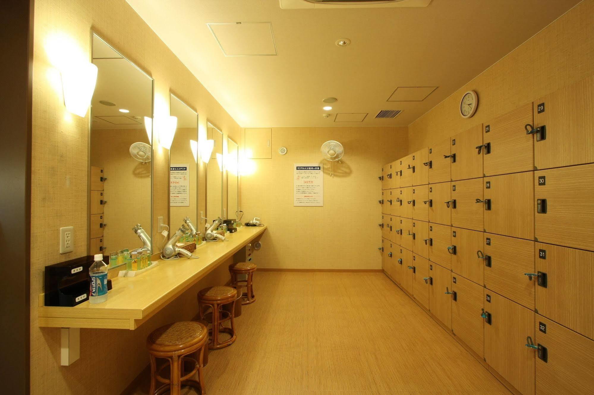 Uozu Manten Hotel Ekimae Екстер'єр фото